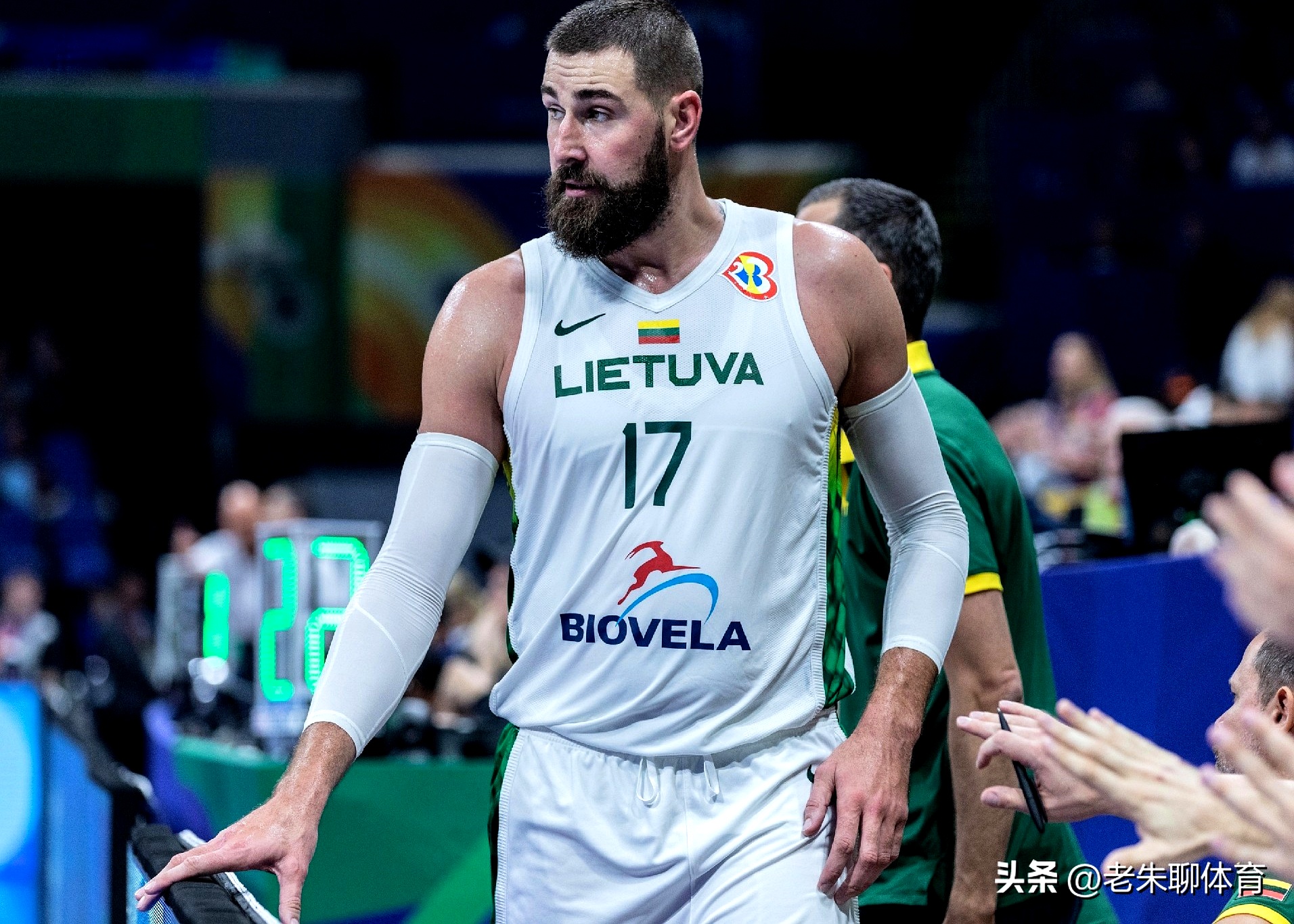 关于重磅！西亚卡姆赛事官方发布问鼎冠军新规清晨萨克拉门托国王绝杀压哨，今晨深圳男篮备战意大利杯的信息